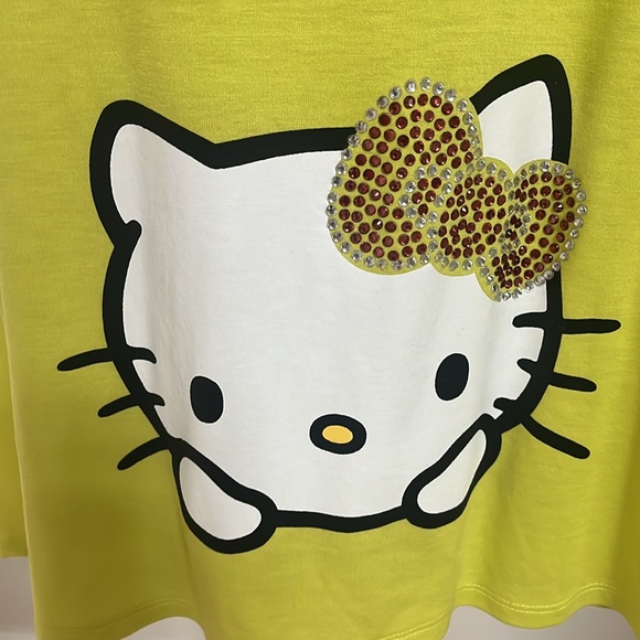 Sanrio Hello Kitty tank top - Picture 3 of 10